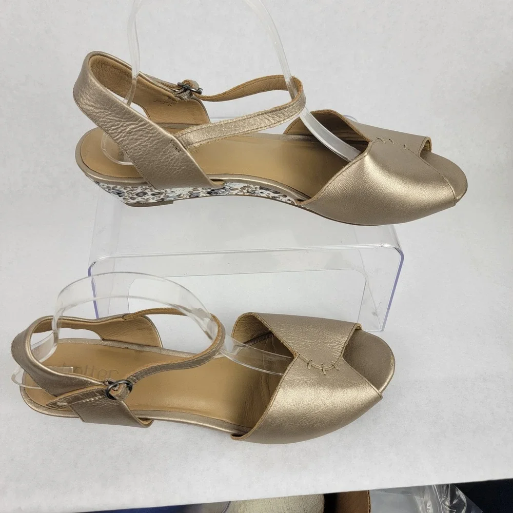 Hotter Comfort Concept Hallie Gold Floral Wedge Sandal Womens 11 Summer Metallic